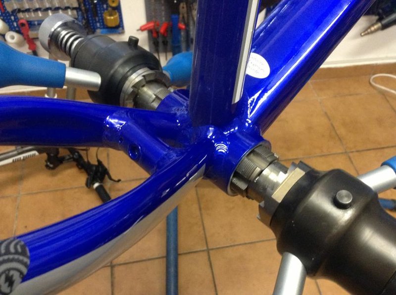 La Bicla Loca Bucuresti - Vanzare, reparatii si inchirieri biciclete